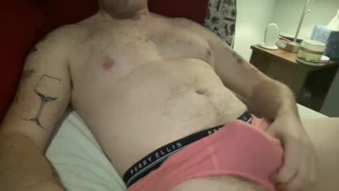 Snapshot of curiousmax18 chatting on December 10, 5:33 pm Maxx online show from December 10, 5:33 pm