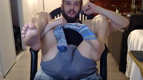 curiouss25 online show from October 2, 6:15 pm