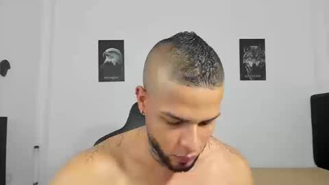 Snapshot of curtis_blake chatting on September 8, 3:55 pm curtis_blake online show from September 8, 3:55 pm