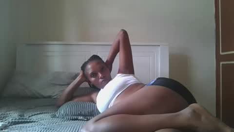 Snapshot of curvy520819 chatting on December 14, 11:59 am curvy520819 online show from December 14, 11:59 am