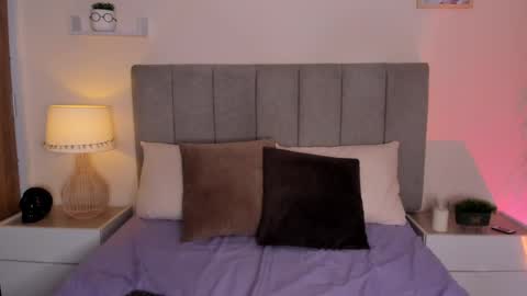 Samantha online show from March 12, 7:59 pm