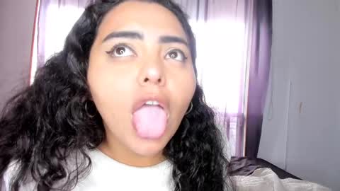 curvypornxxx online show from February 14, 2:02 pm