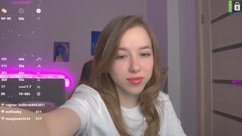 Snapshot of cute_beauty chatting on January 1, 1:58 am Amanda online show from January 1, 1:58 am