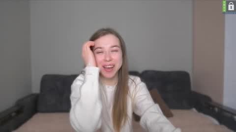 Snapshot of cute_beauty chatting on February 28, 6:09 pm Amanda online show from February 28, 6:09 pm