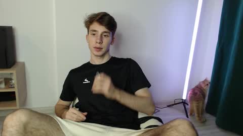 Im Brian online show from November 10, 4:17 pm