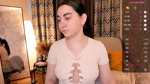 Hanna online show from March 11, 2:43 am