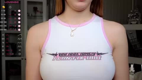 Snapshot of cute_fox_girl chatting on March 2, 7:21 am Anne online show from March 2, 7:21 am