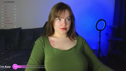 Snapshot of cute_junk chatting on November 11, 10:10 pm Kite and Jack online show from November 11, 10:10 pm