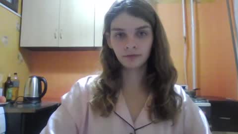 cute_kitte online show from December 17, 10:43 pm