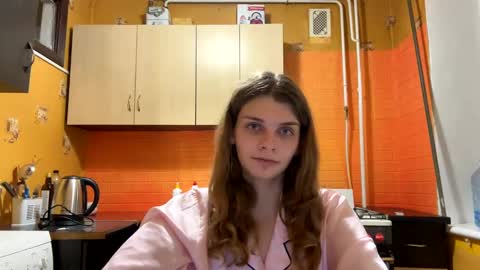 cute_kitte online show from January 2, 10:44 pm