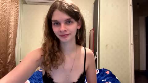 cute_kitte online show from October 3, 6:49 pm