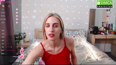 Snapshot of cute_milana chatting on December 27, 2:43 pm Milana online show from December 27, 2:43 pm