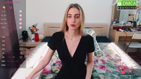 Snapshot of cute_milana chatting on March 4, 8:24 am Milana online show from March 4, 8:24 am