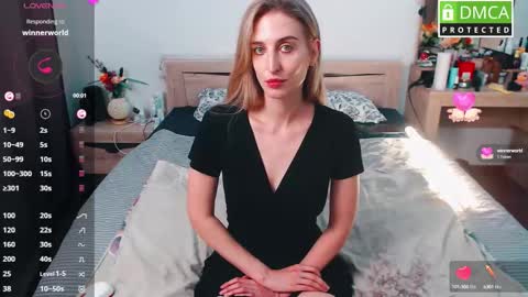 Snapshot of cute_milana chatting on September 9, 8:36 am Milana online show from September 9, 8:36 am