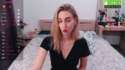 Snapshot of cute_milana chatting on November 14, 8:35 am Milana online show from November 14, 8:35 am