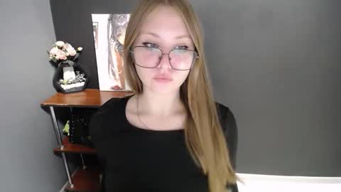 Veronica online show from October 27, 11:47 am