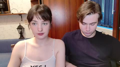 Snapshot of cute_pussy1 chatting on October 12, 11:20 am Coraline and Tom online show from October 12, 11:20 am