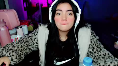 Princess Amber online show from December 6, 12:45 am