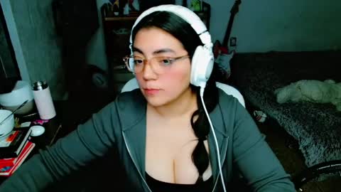 Princess Amber online show from February 9, 11:15 pm