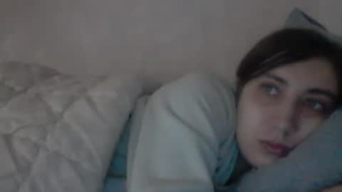 cutekattie online show from December 20, 8:49 am