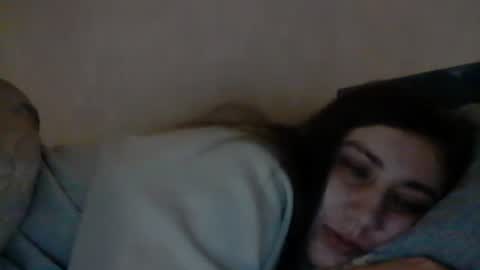 cutekattie online show from December 24, 4:11 am