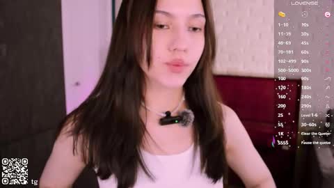 kendall online show from October 19, 5:19 am