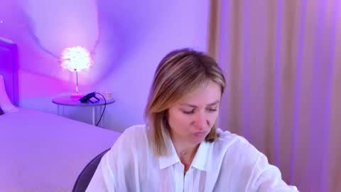 cutemirage online show from November 6, 2:40 pm