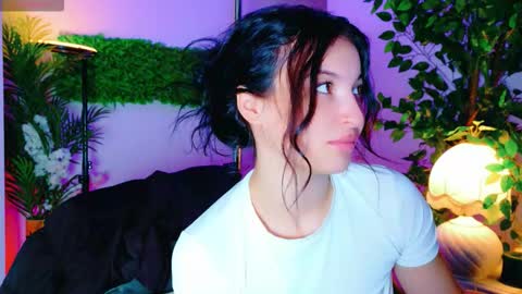 cuteness__girl online show from October 8, 6:11 am