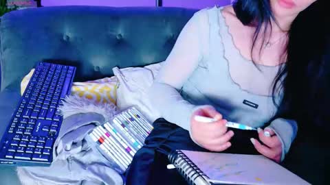 cuteness__girl online show from December 4, 7:39 am