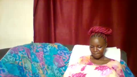 cutey_lunar online show from February 1, 2:58 am