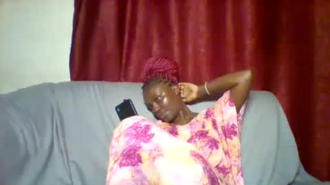 cutey_lunar online show from February 3, 5:46 pm