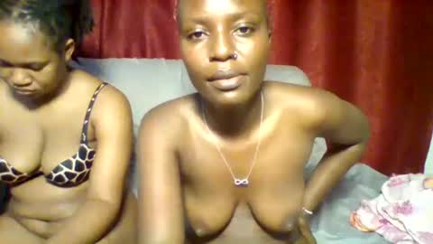 cutey_lunar online show from February 4, 1:23 am