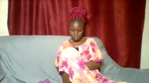 cutey_lunar online show from February 4, 3:26 pm