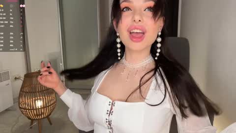 Anna and Nick online show from October 21, 7:58 pm