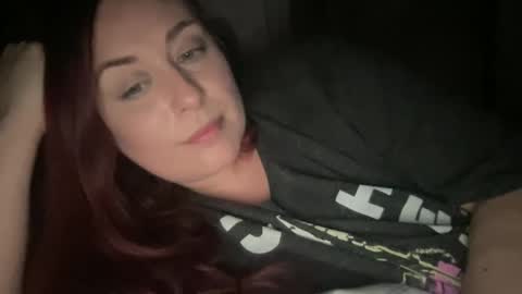 Snapshot of cutiexxxx chatting on December 18, 7:19 pm cutiexxxx online show from December 18, 7:19 pm