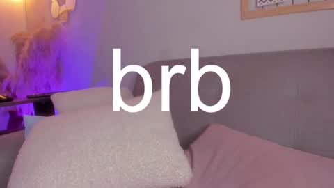 Hannah online show from March 1, 3:53 am