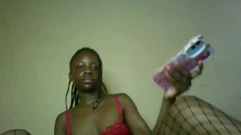 cutty_teshy online show from February 7, 6:24 am