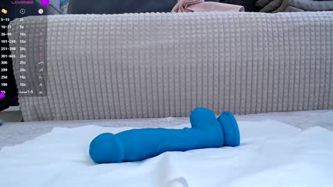 Lucy online show from September 11, 8:03 am