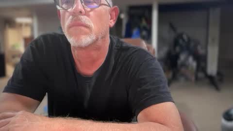 cuuminpussy online show from November 27, 6:48 am