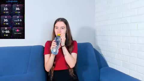 Ashly online show from November 8, 6:40 pm