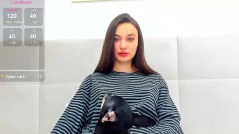 Snapshot of cyber_geisha chatting on November 29, 2:20 pm Eva online show from November 29, 2:20 pm