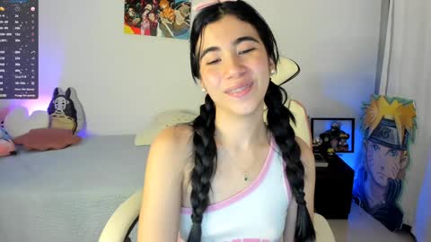 Snapshot of cyber_lizz chatting on December 6, 12:45 am Liz online show from December 6, 12:45 am