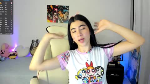 Snapshot of cyber_lizz chatting on December 7, 5:37 am Liz online show from December 7, 5:37 am