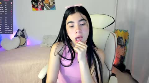 Snapshot of cyber_lizz chatting on December 18, 10:13 pm Liz online show from December 18, 10:13 pm