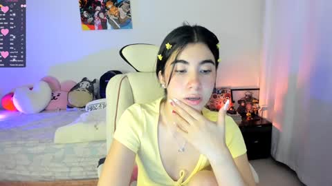 Snapshot of cyber_lizz chatting on February 4, 10:24 pm Liz online show from February 4, 10:24 pm