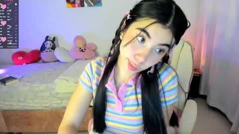 Snapshot of cyber_lizz chatting on February 13, 10:54 pm Liz online show from February 13, 10:54 pm