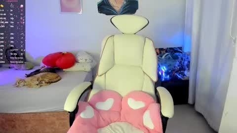 Snapshot of cyber_lizz chatting on September 29, 11:09 pm Liz online show from September 29, 11:09 pm