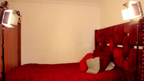  CYBER NOVAA  online show from December 1, 6:46 pm