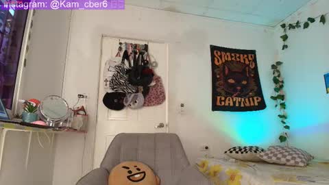 Snapshot of cybercami chatting on September 24, 3:48 pm Camila online show from September 24, 3:48 pm