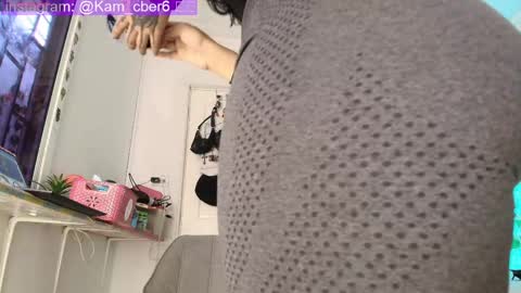 Snapshot of cybercami chatting on October 24, 7:10 pm Camila online show from October 24, 7:10 pm